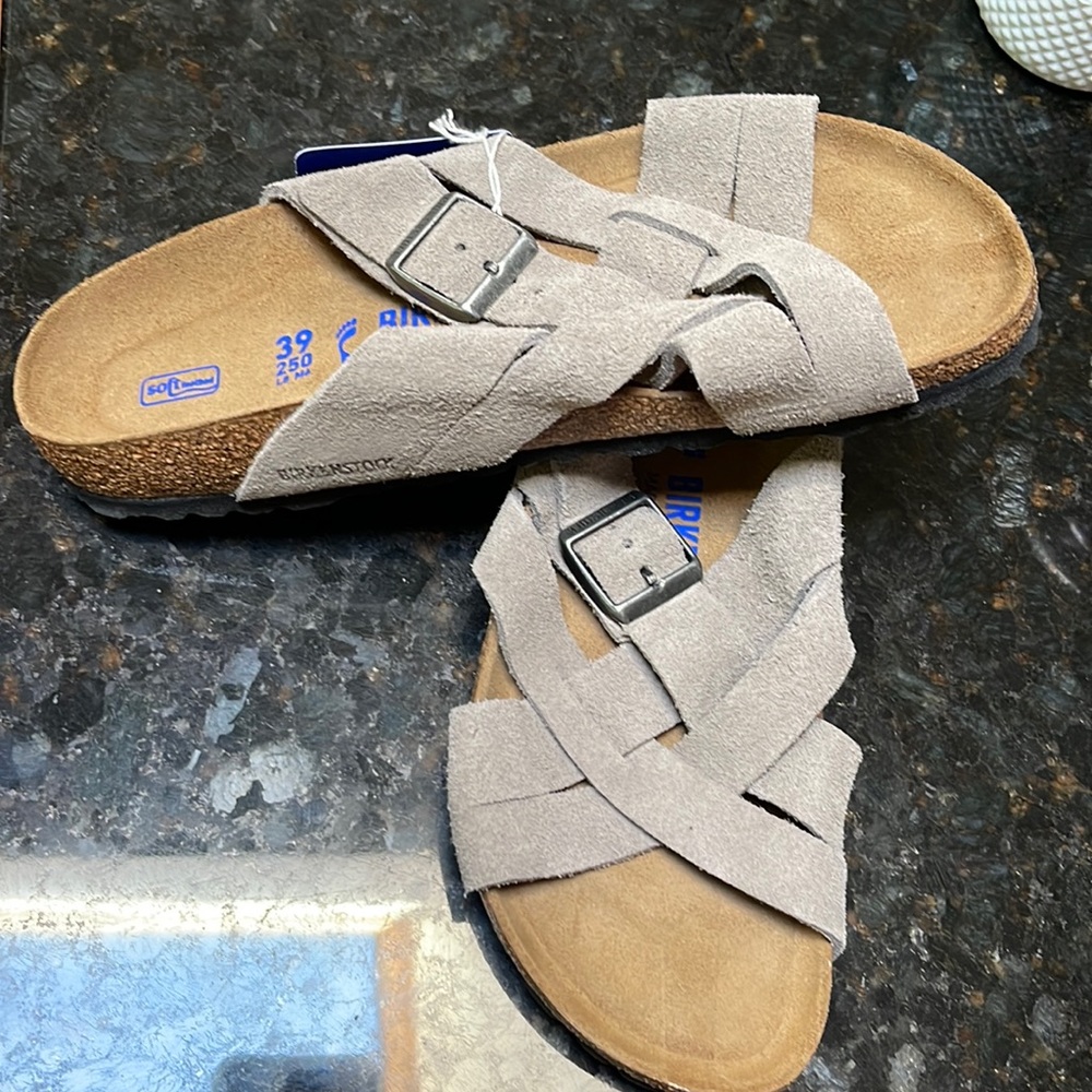 NWT Birkenstock sandals